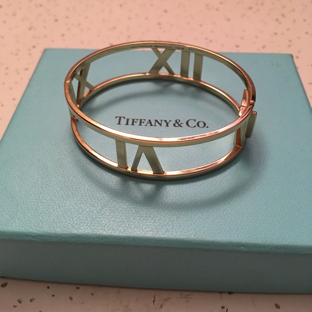 Tiffany & Co. 18Kt Gold Atlas Open Hinged Bangle